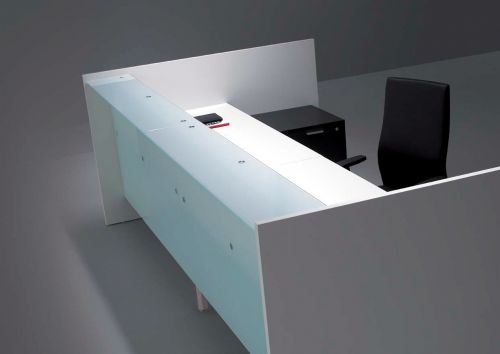 MOSTRADOR RECEPCIÓN F 25